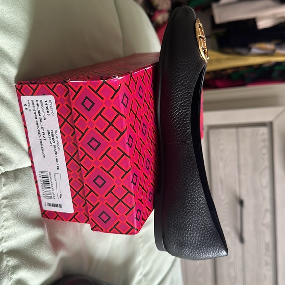 Flat shoes barely wear it - Picture 4 of 6